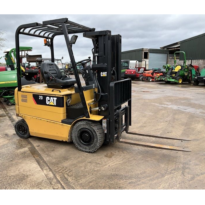 2013 CAT 20 EP20K ELECTRIC BATTERY FORKLIFT TRUCK - CONTAINER SPEC - 2249 HOURS