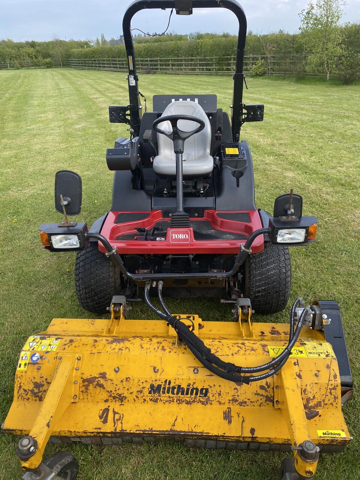 2016 TORO GROUNDMASTER 3400 OUTFRONT RIDE SIT ON MOWER FITTEDWITH MUTHING FLAIL 3