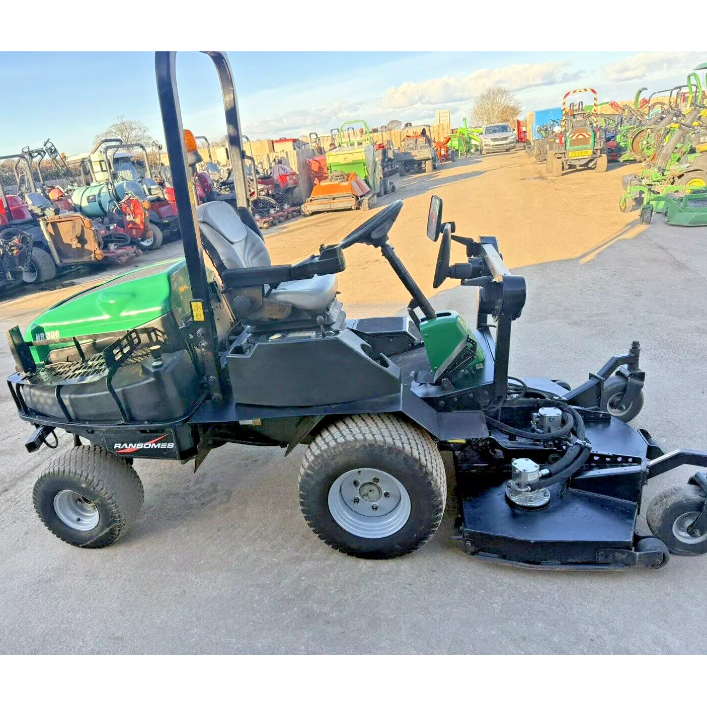 2016 RANSOMES HR300