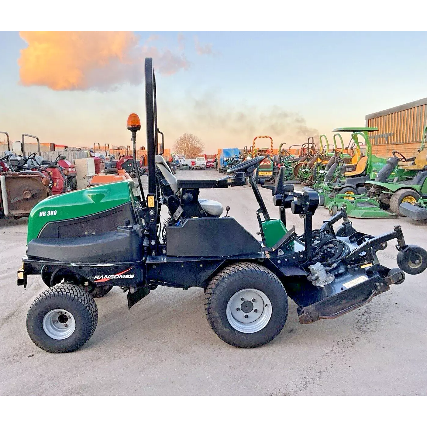 2018 RANSOMES HR300