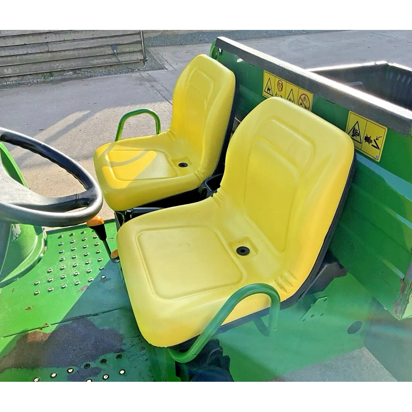 2019 JOHN DEERE 4X2