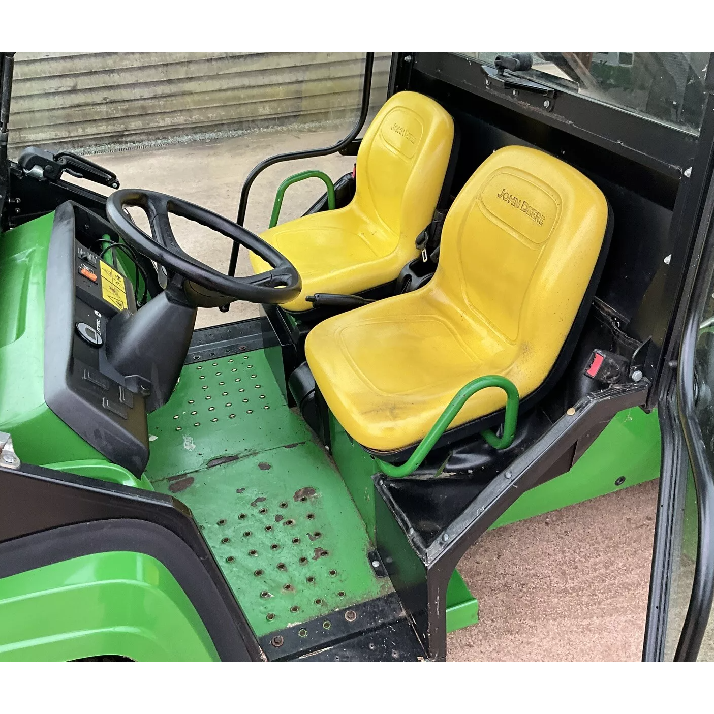 2020 JOHN DEERE 4X2 E GATOR TE ELECTRIC