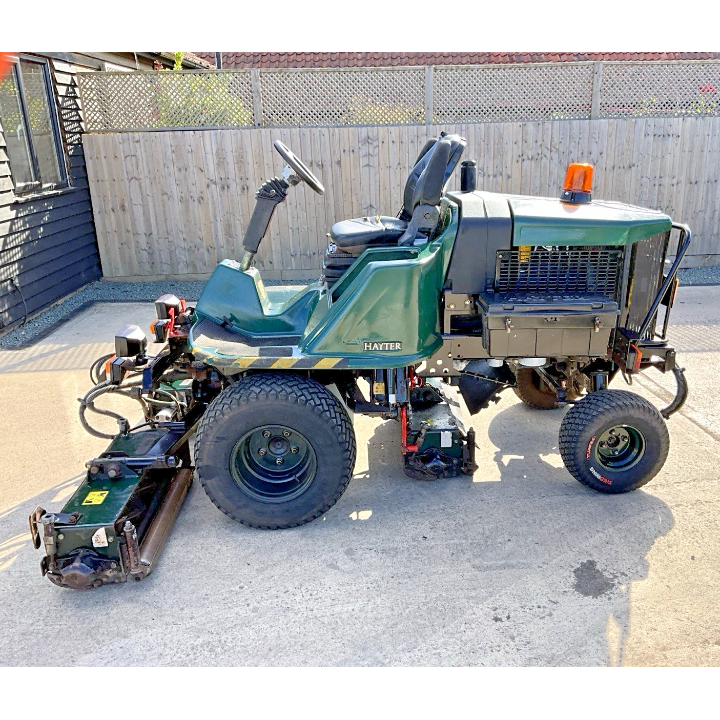 2004 HAYTER LT324