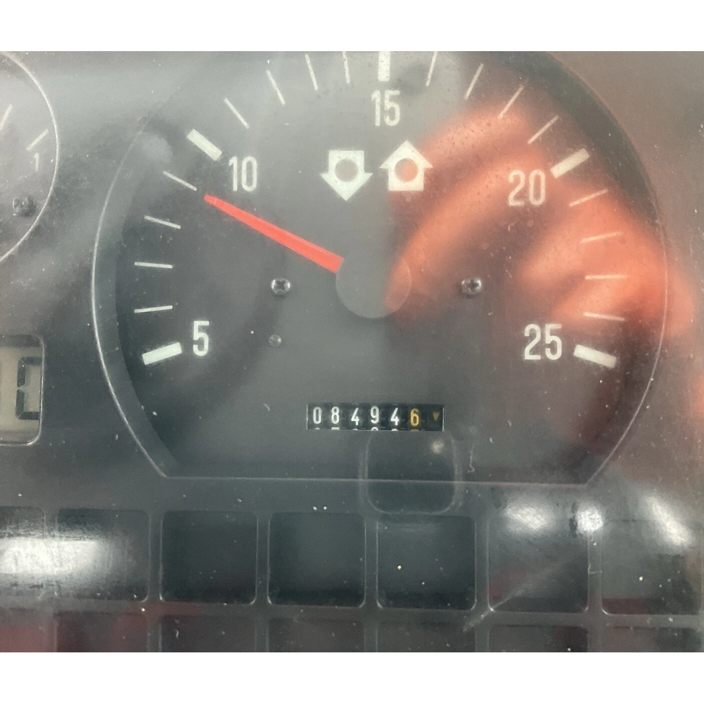 2005 MASSEY FERGUSON 5460