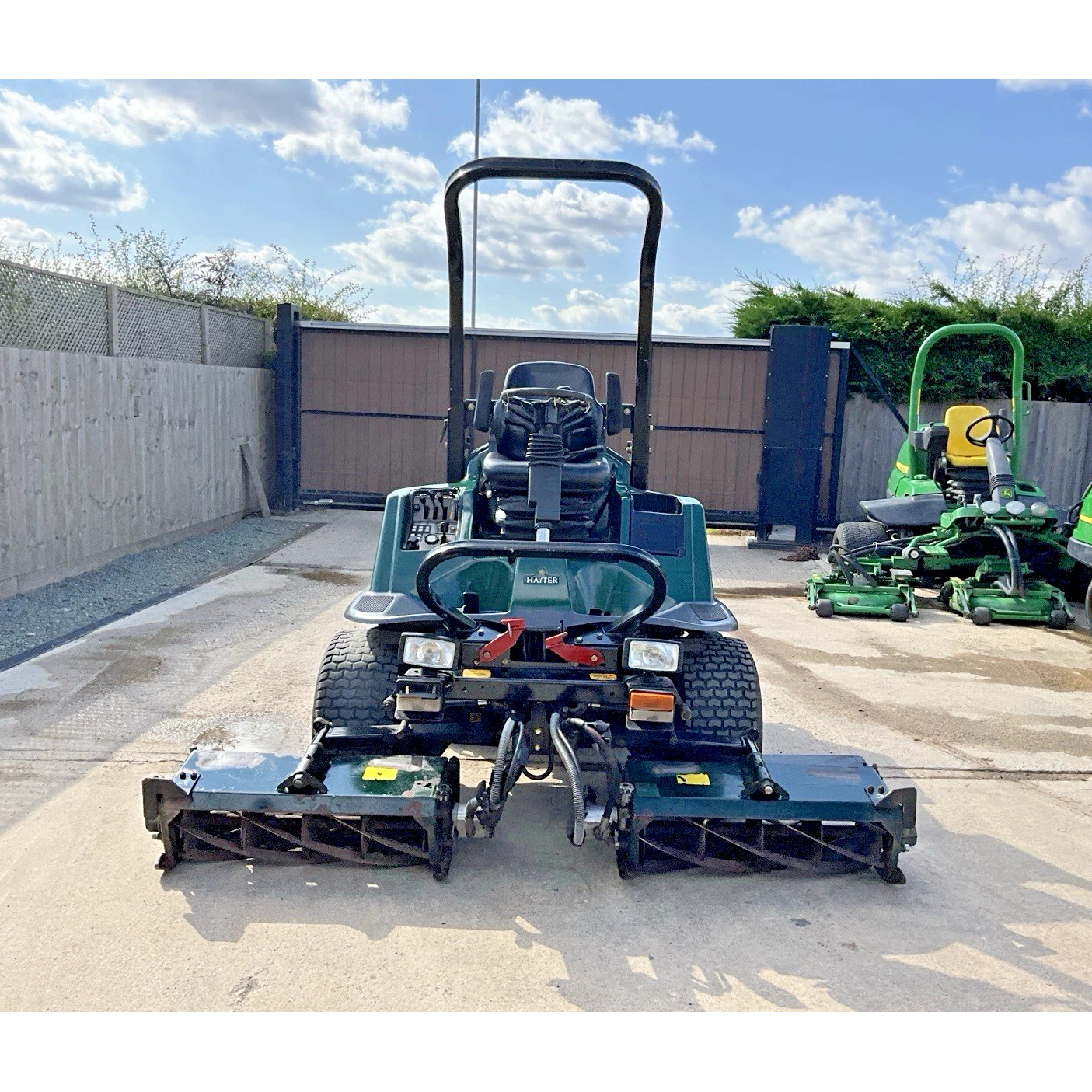2006 HAYTER LT324