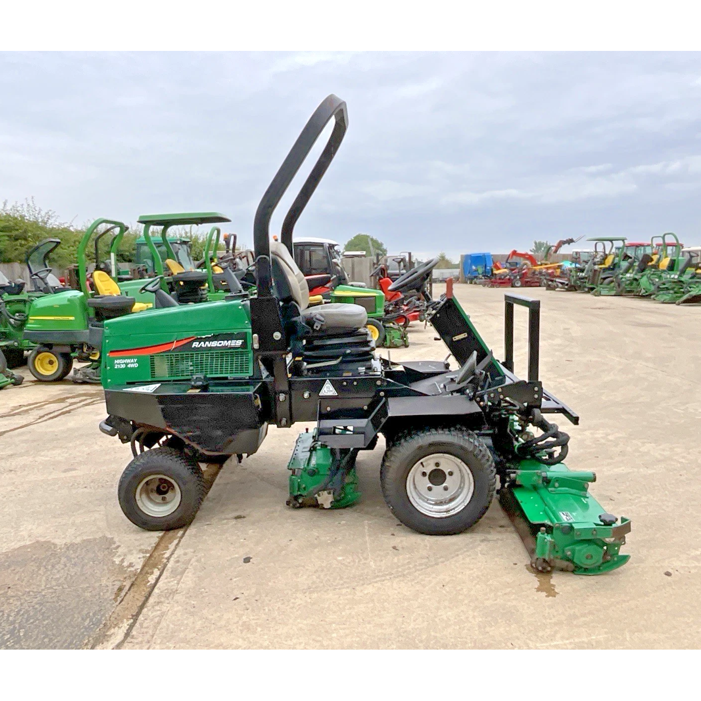 2006 RANSOMES HIGHWAY 2130