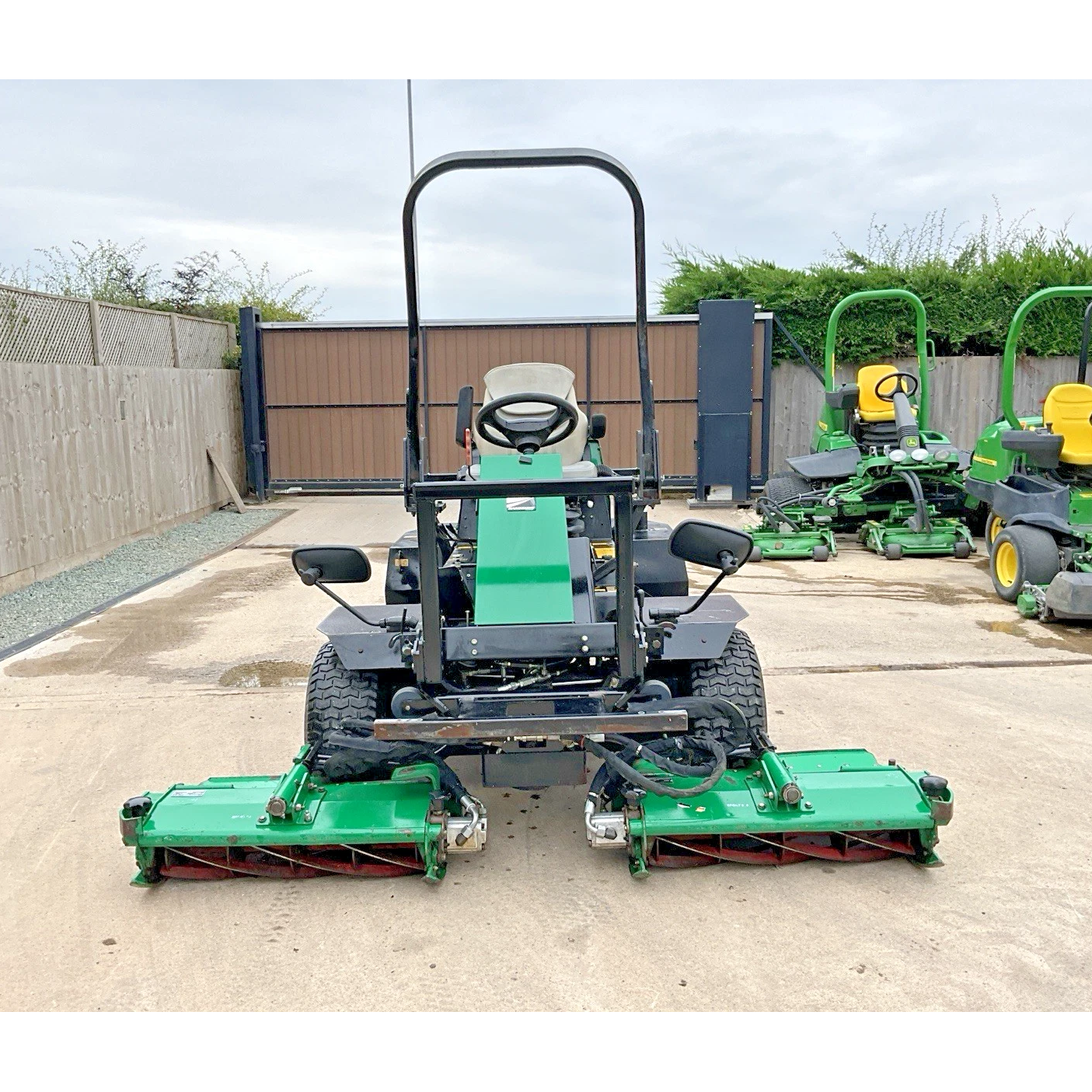 2006 RANSOMES HIGHWAY 2130