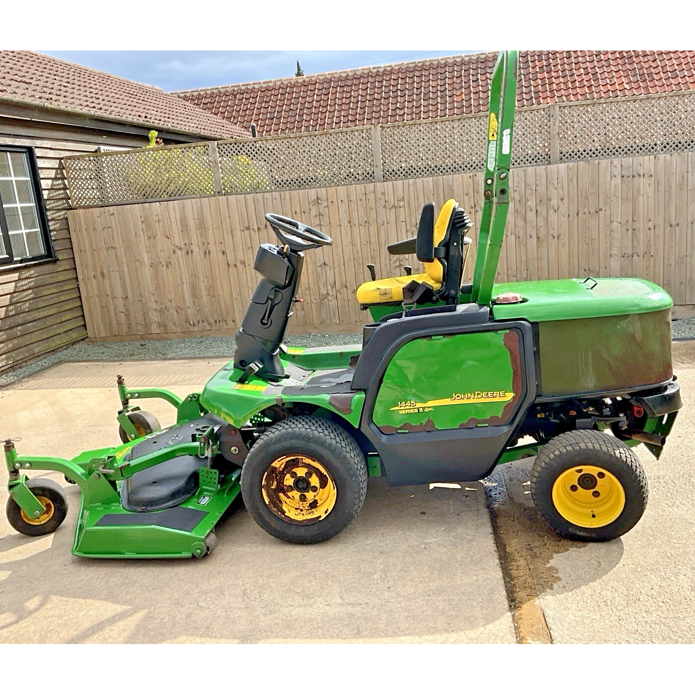 2008 JOHN DEERE 1445