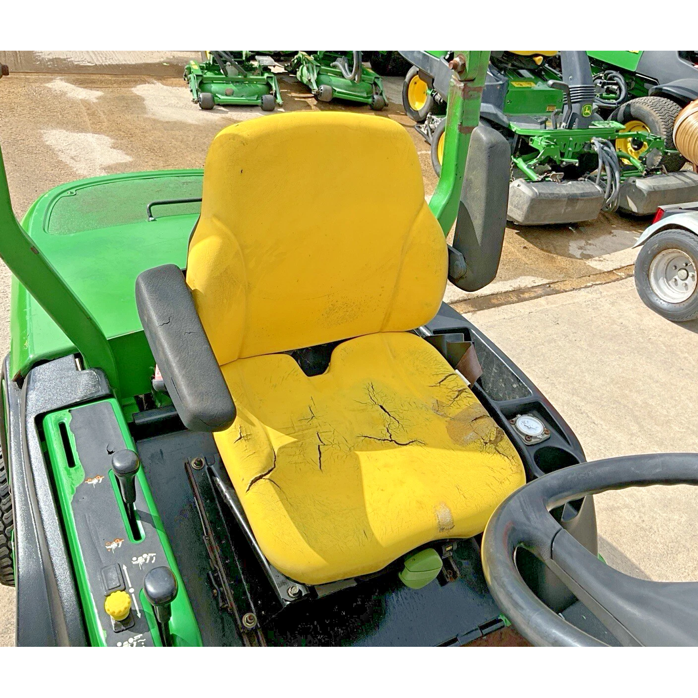 2008 JOHN DEERE 1445