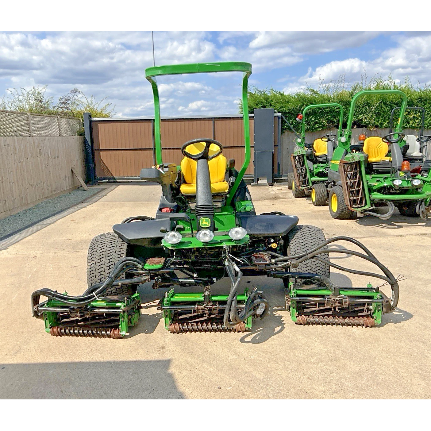 2008 JOHN DEERE 8700