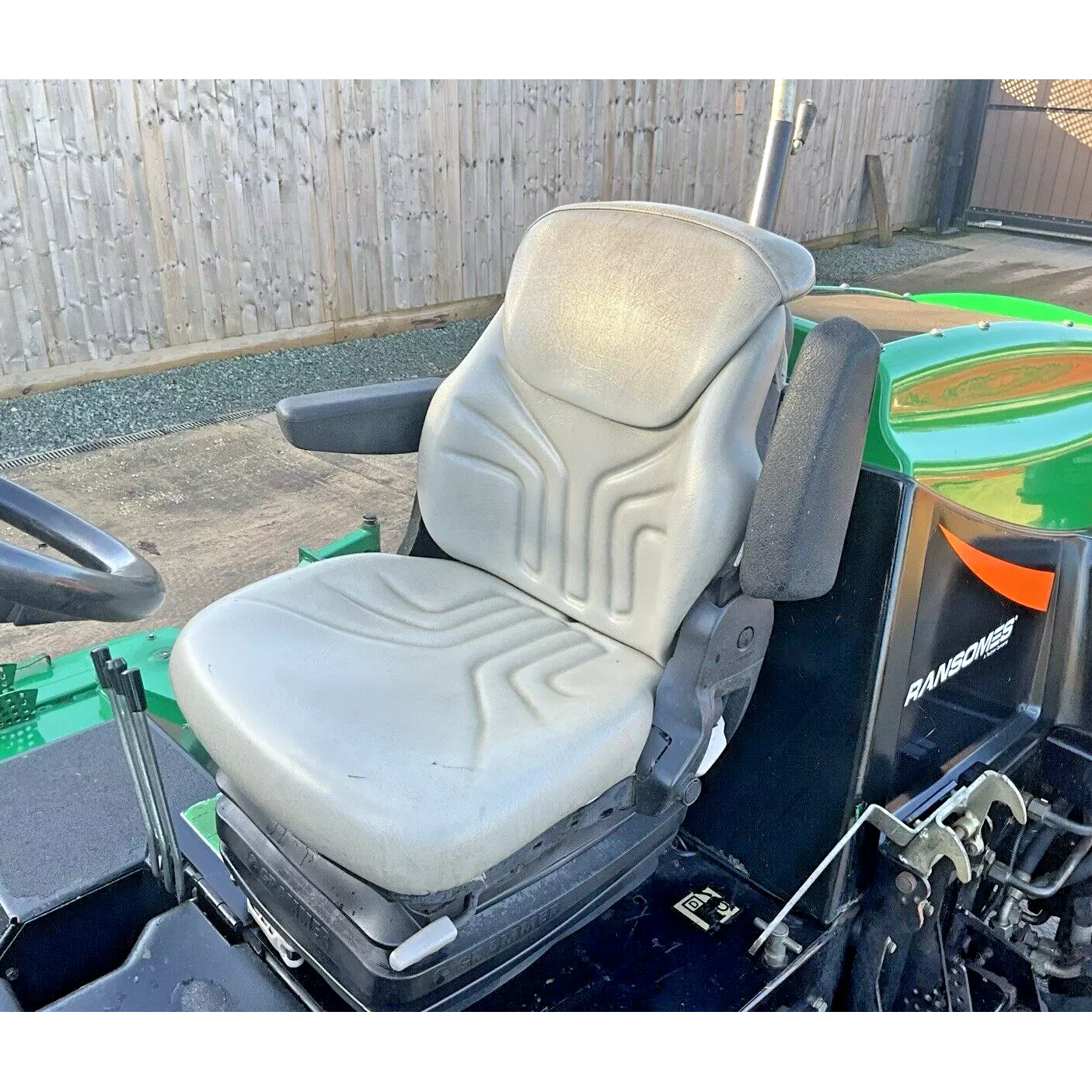 2009 RANSOMES HR6010