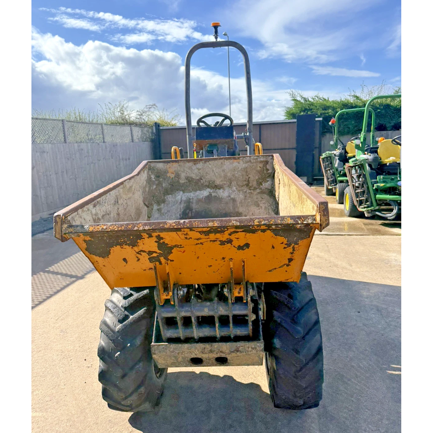 2011 BENFORD TEREX HD1000