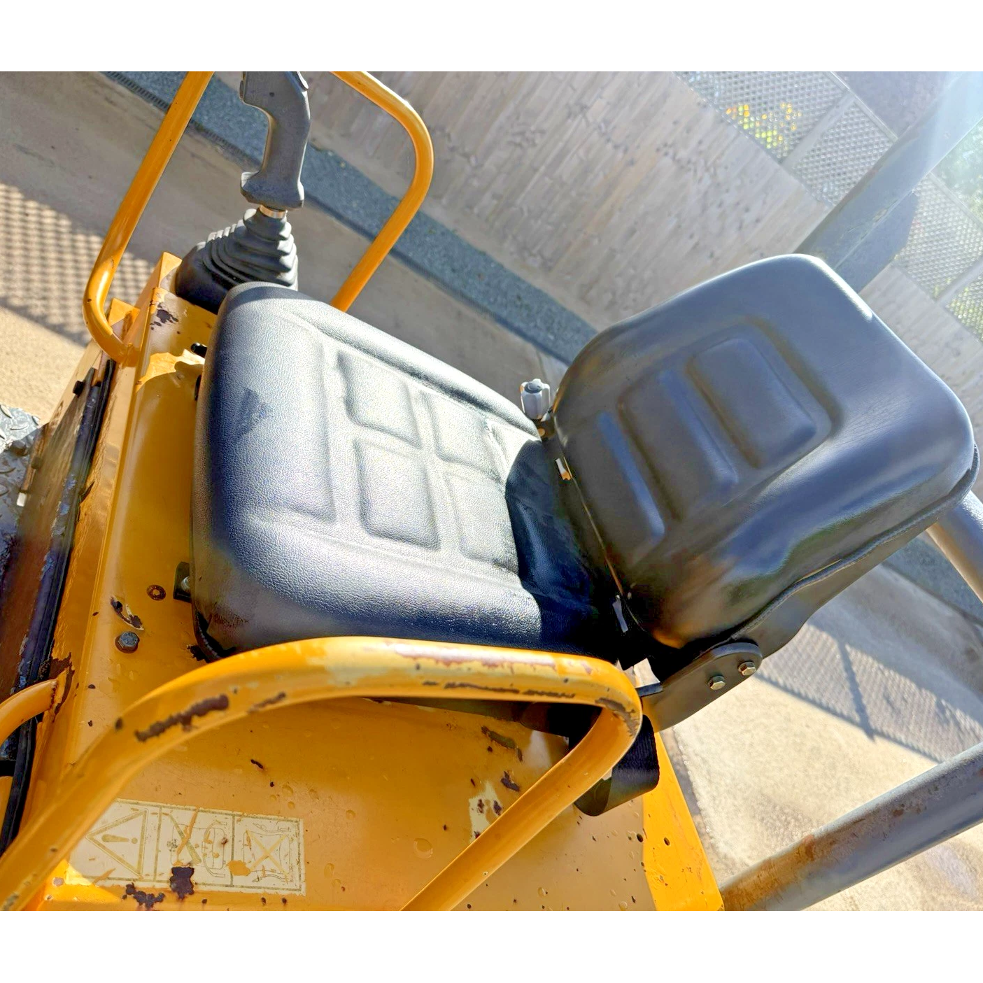 2011 BENFORD TEREX HD1000