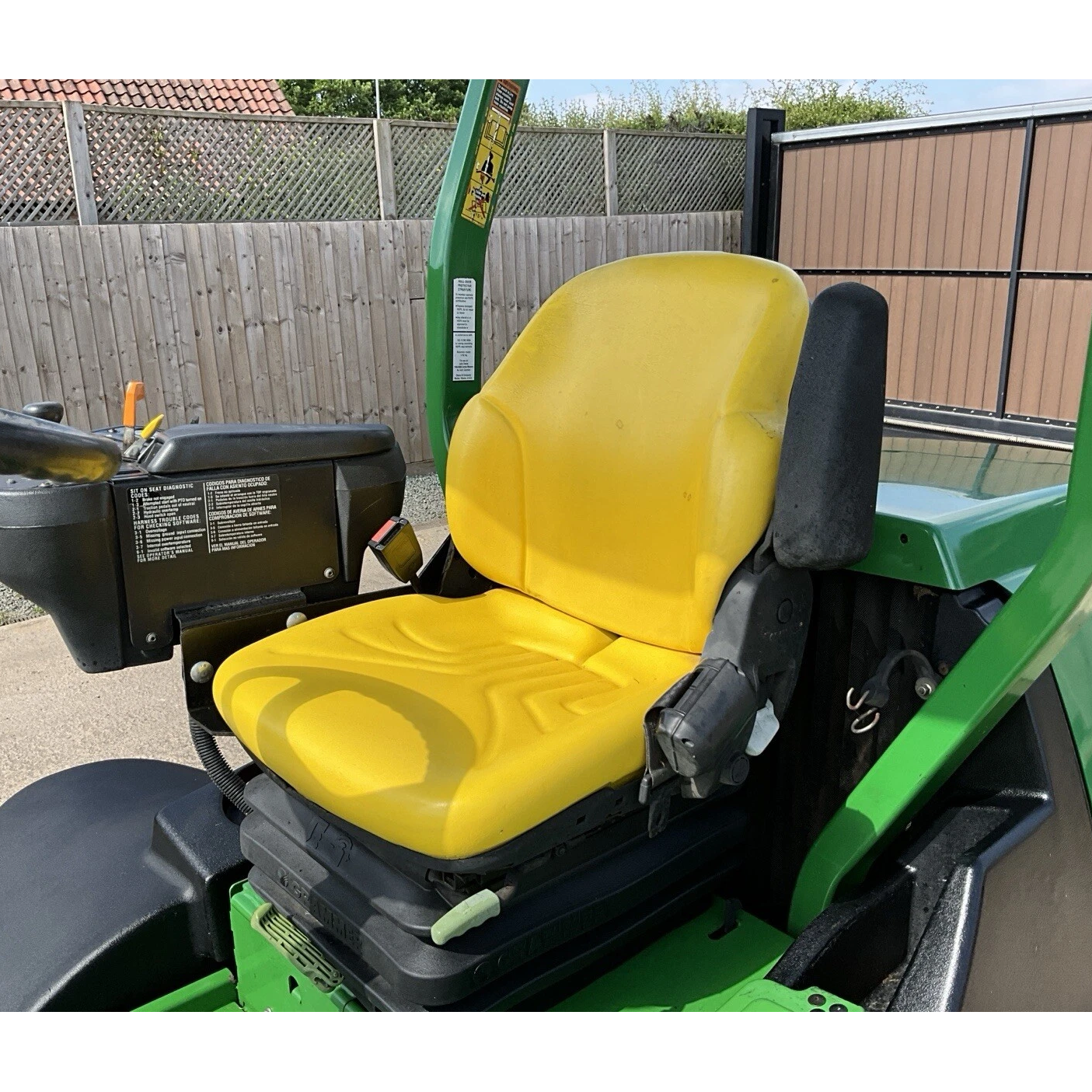 2011 JOHN DEERE 7700A