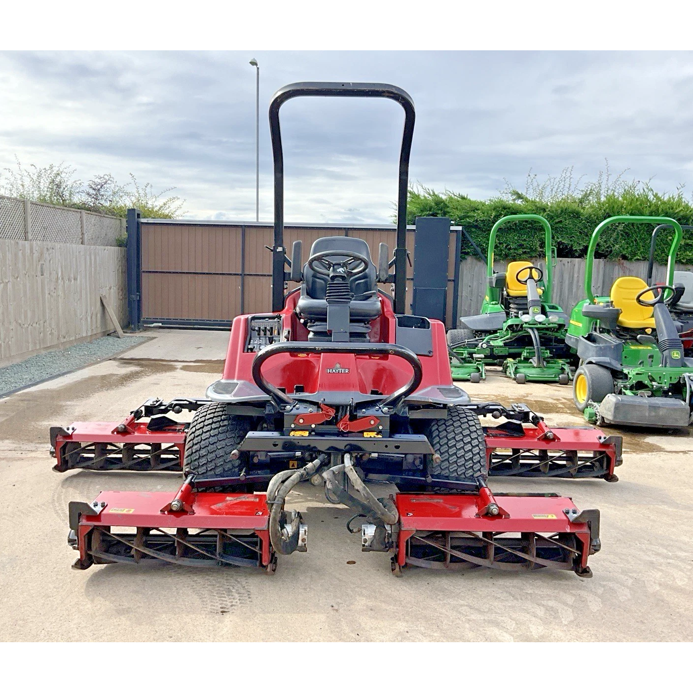 2011 TORO HAYTER LT4240