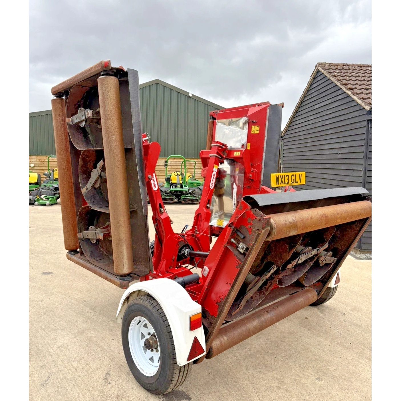 2011 TRIMAX PEGASUS 493