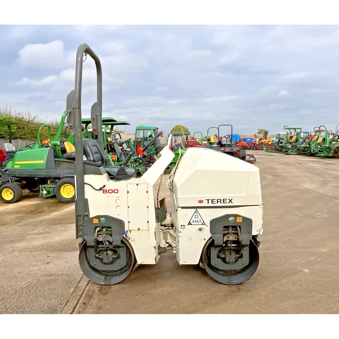 2012 BENFORD TEREX TV800