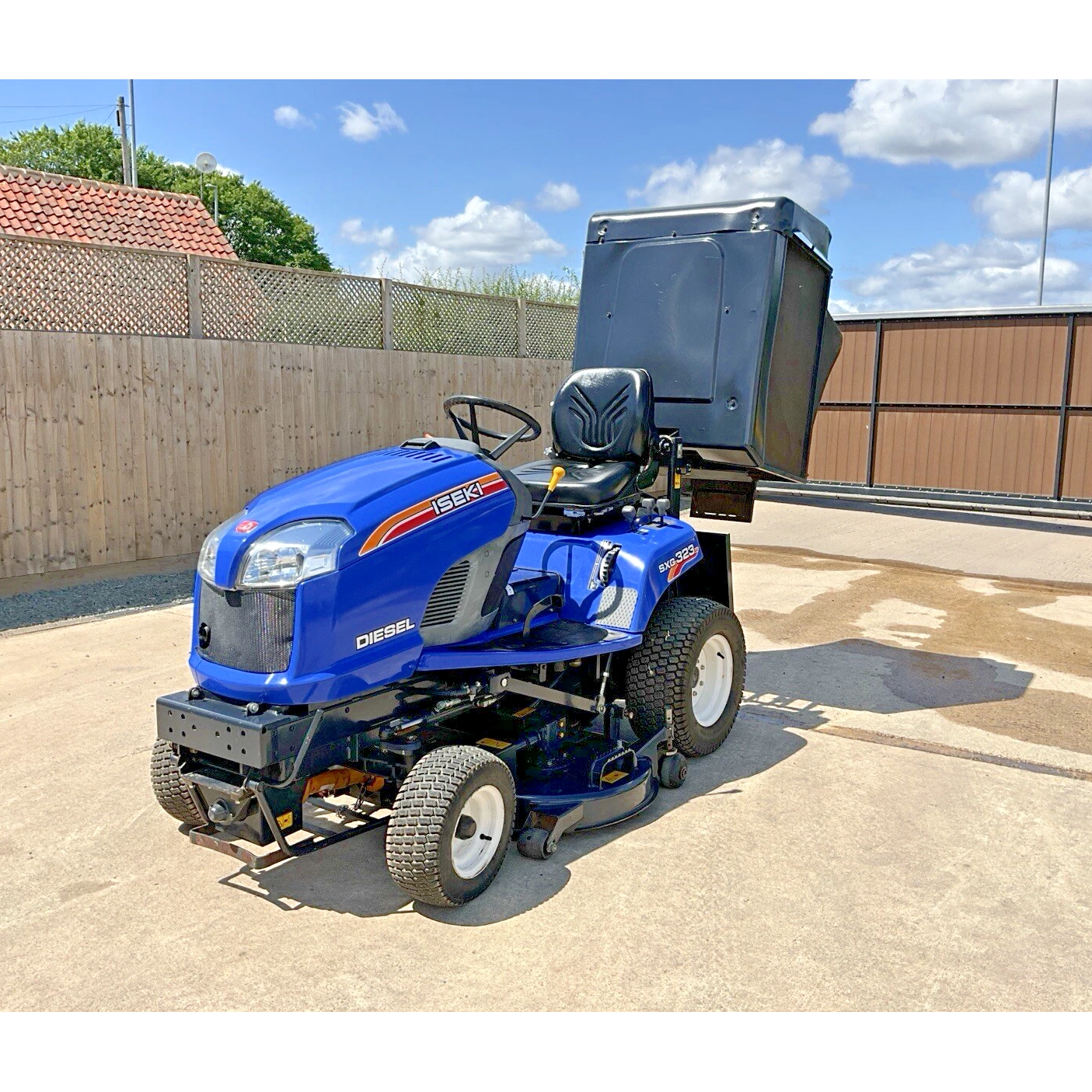 2012 ISEKI SXG323 578