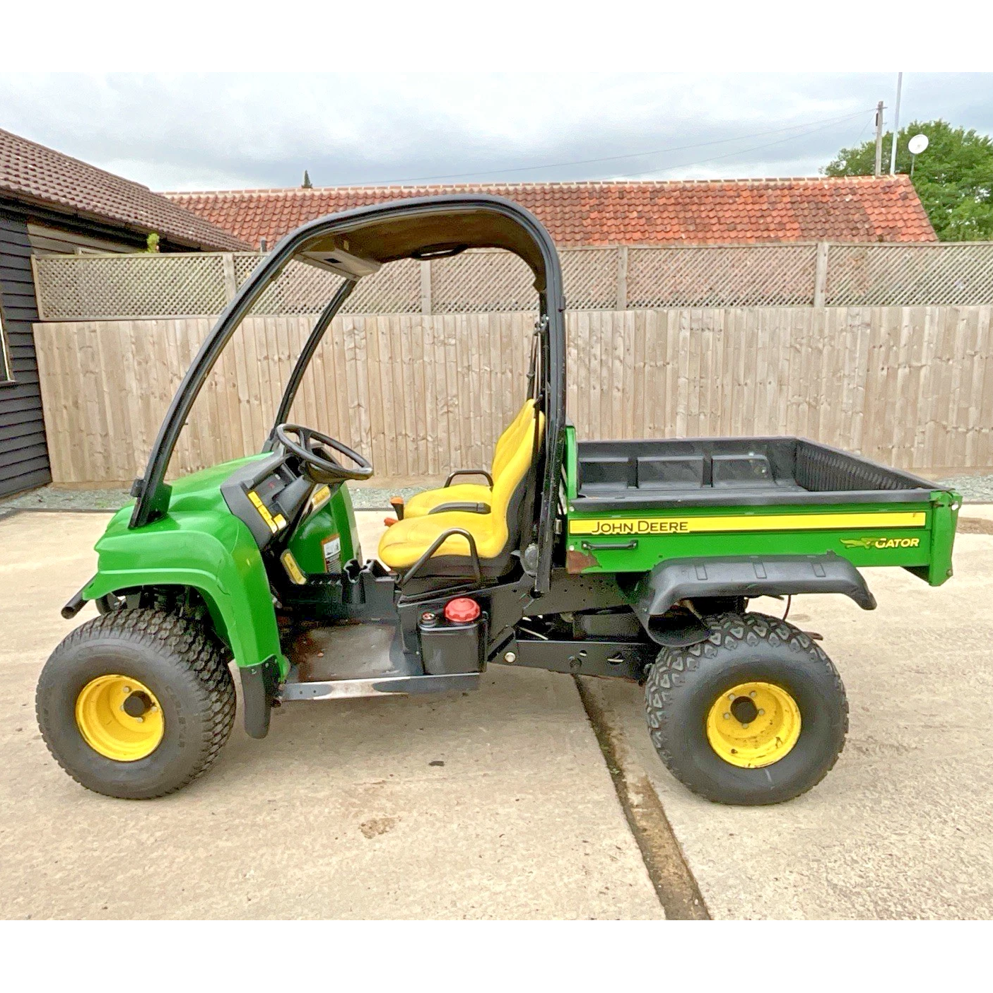 2012 JOHN DEERE HPX DIESEL