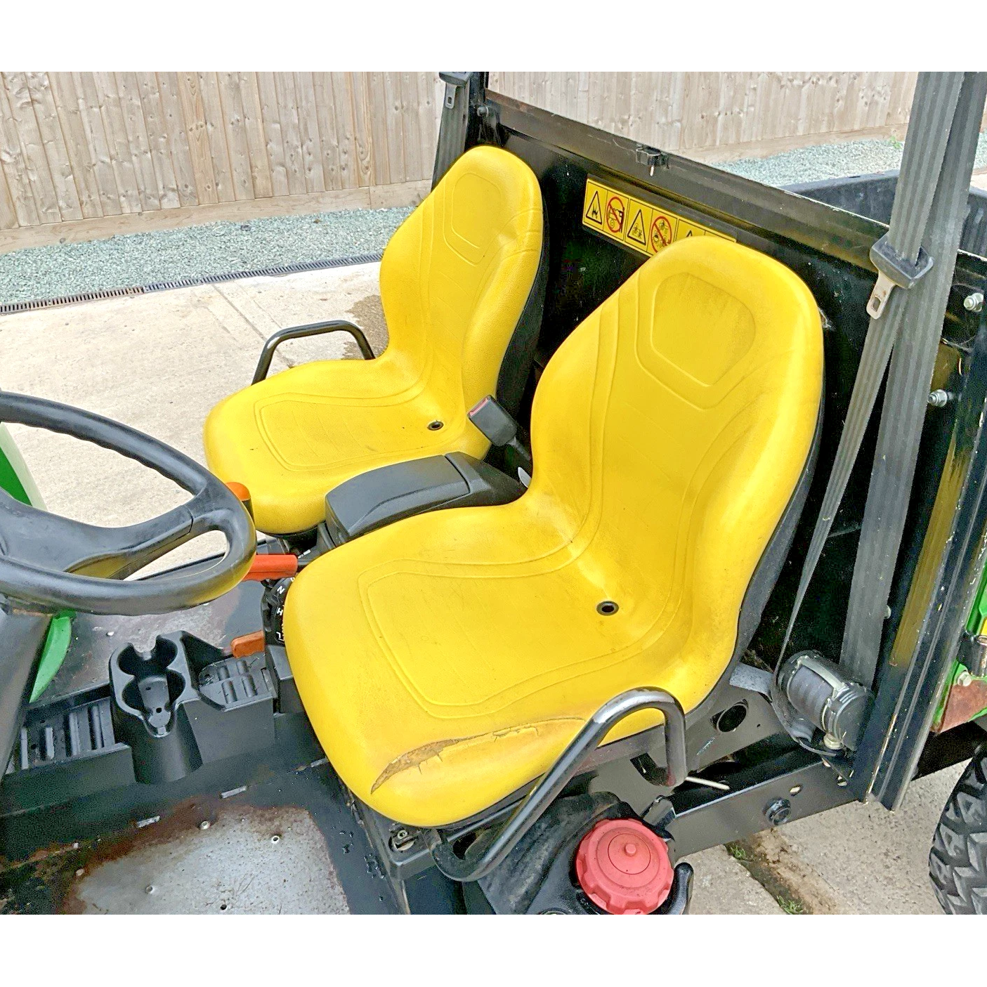 2012 JOHN DEERE HPX