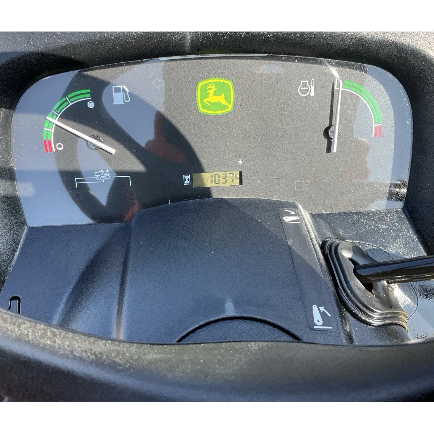 2012 JOHN DEERE X740