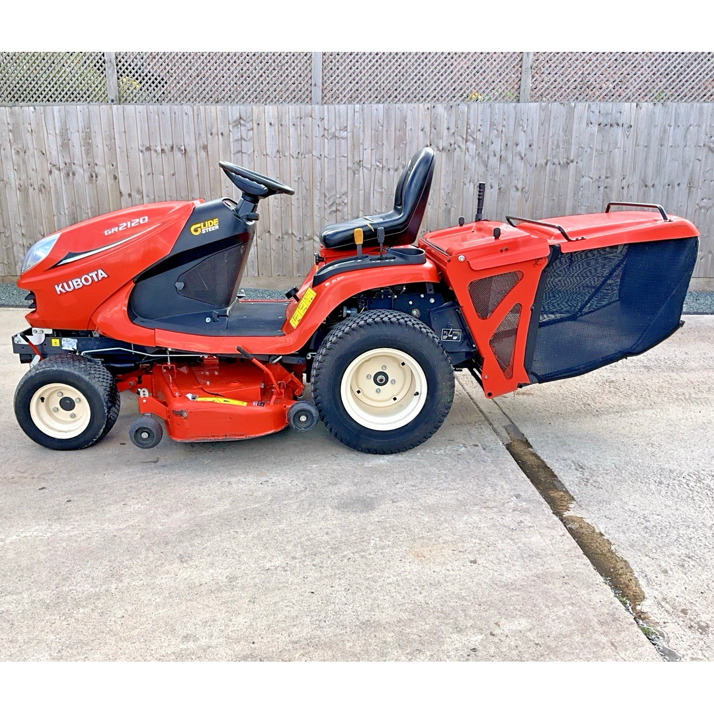 2012 KUBOTA GR2120