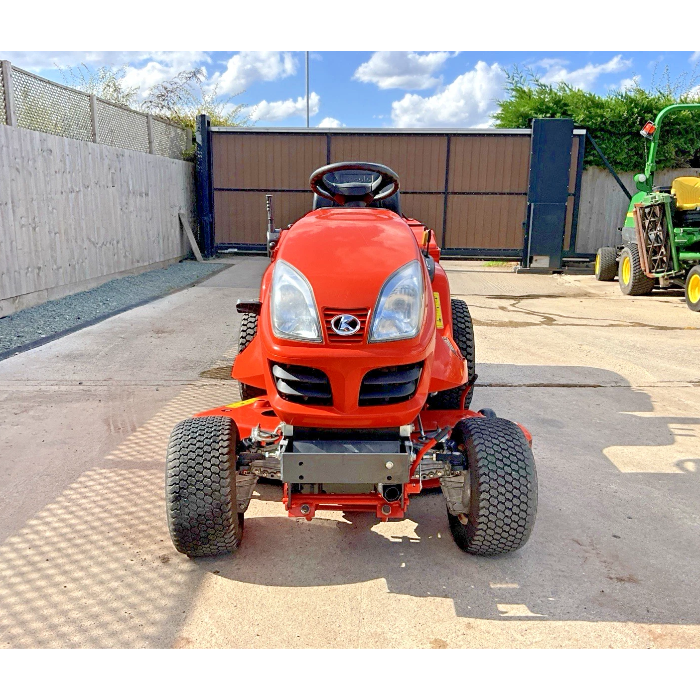 2012 KUBOTA GR2120