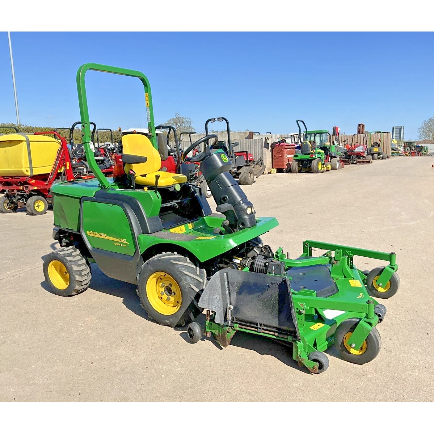 2013 JOHN DEERE 1445