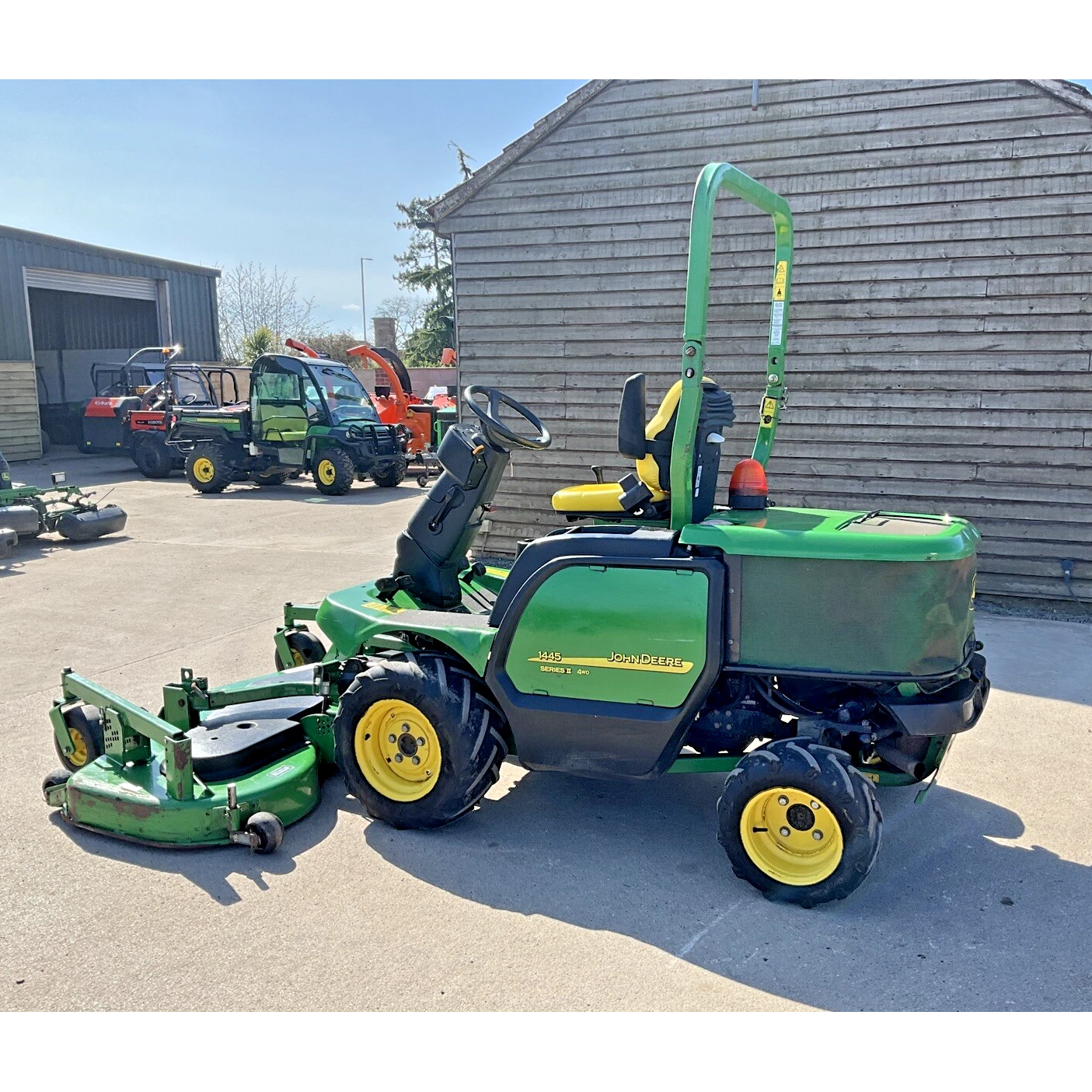 2013 JOHN DEERE 1445
