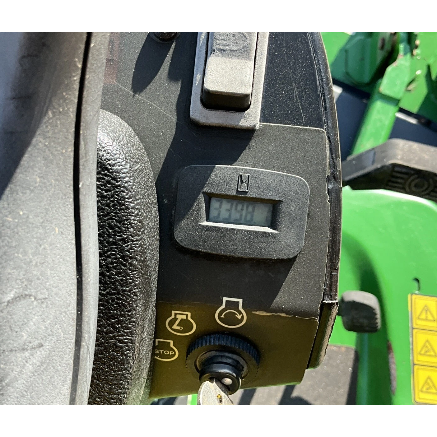 2013 JOHN DEERE 1445