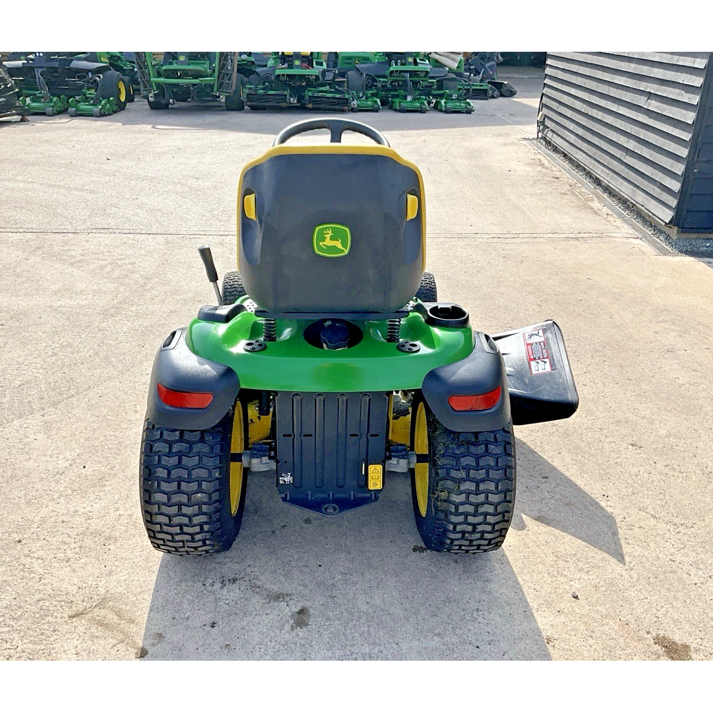 2014 JOHN DEERE X165