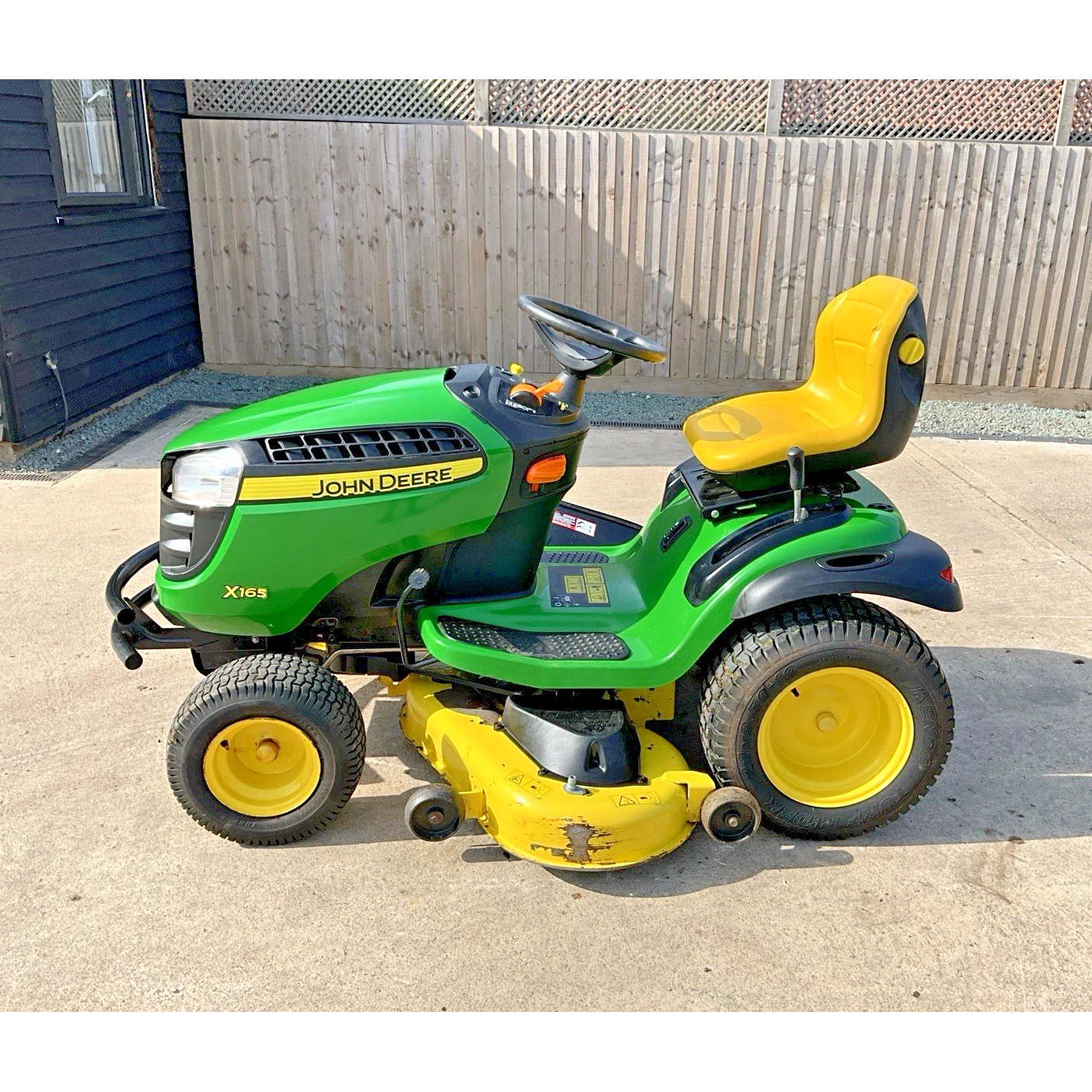 2014 JOHN DEERE X165