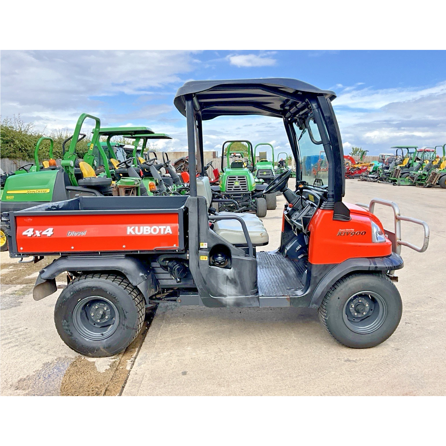 2014 KUBOTA RTV 900