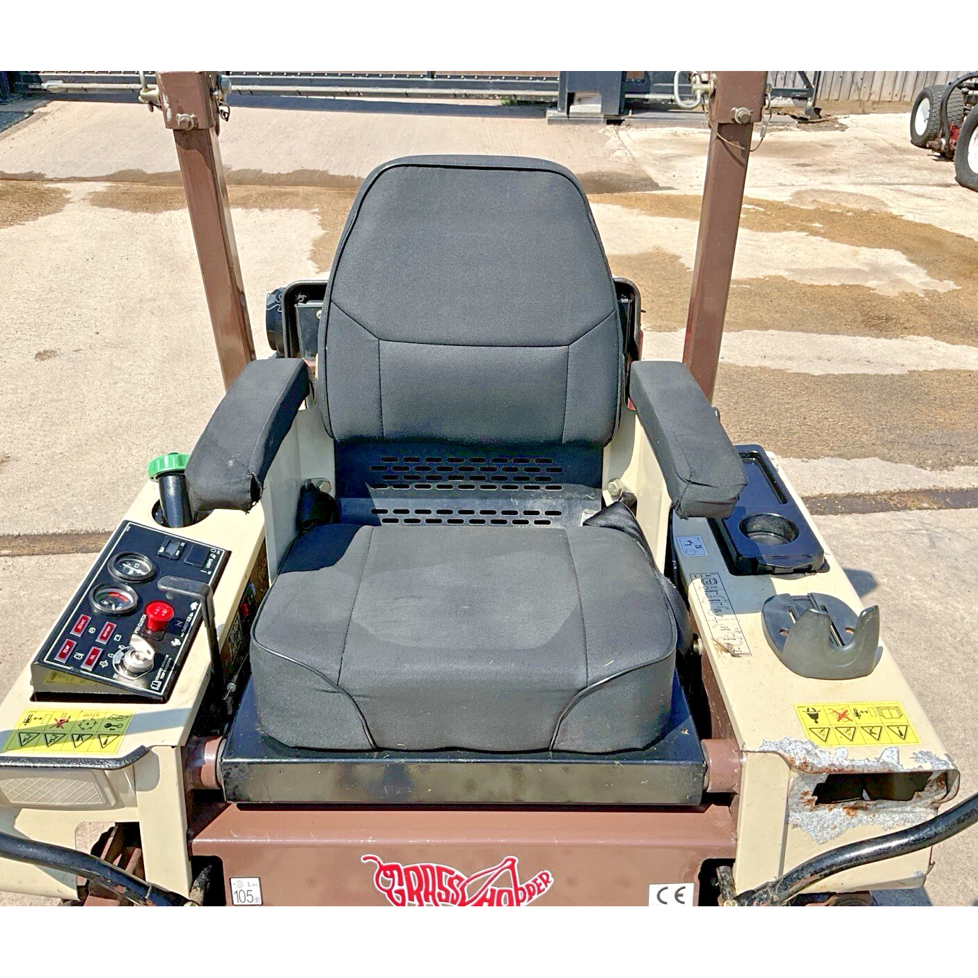2014 RECO GRASSHOPPER 321D