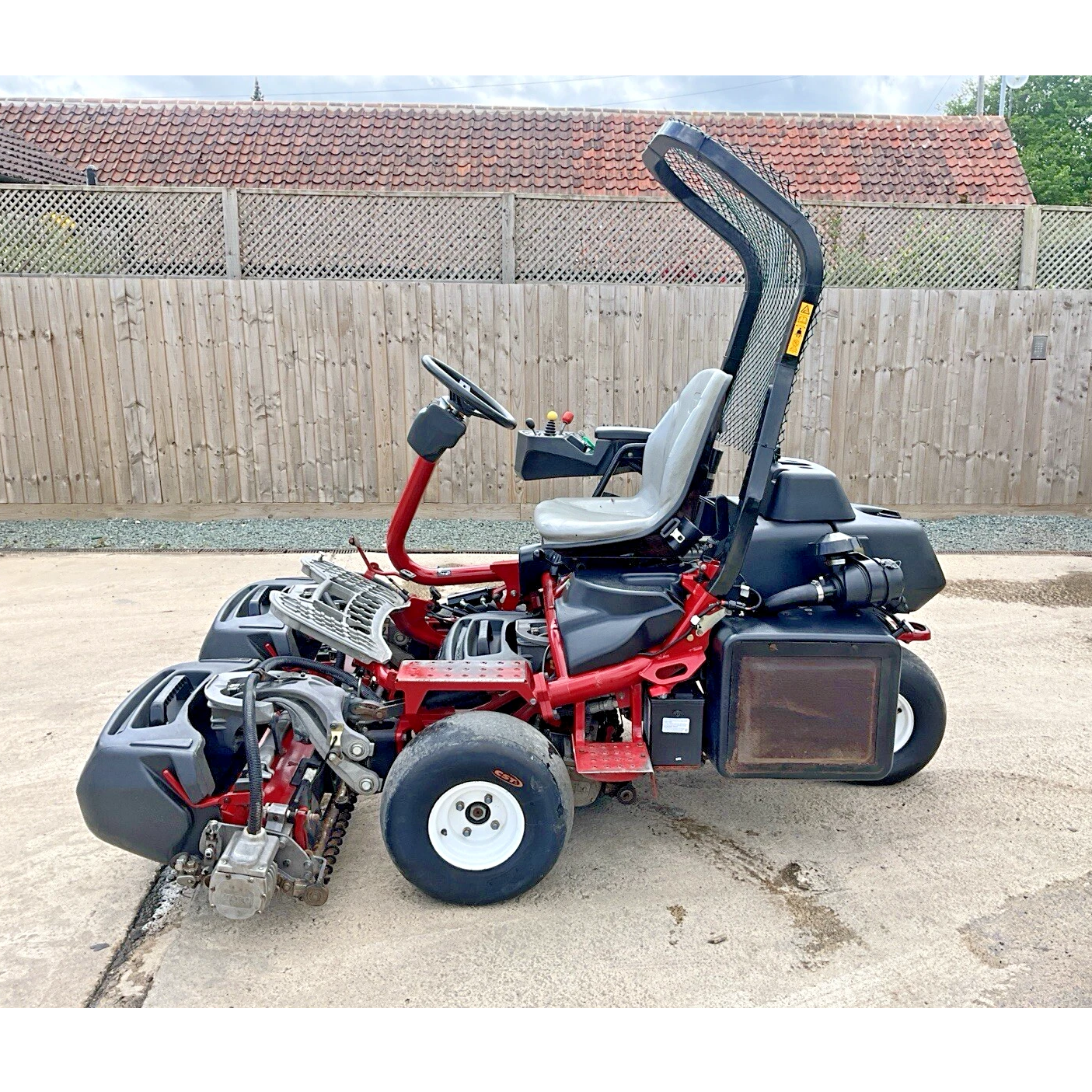 2014 TORO GREENSMASTER TRI-FLEX 3420