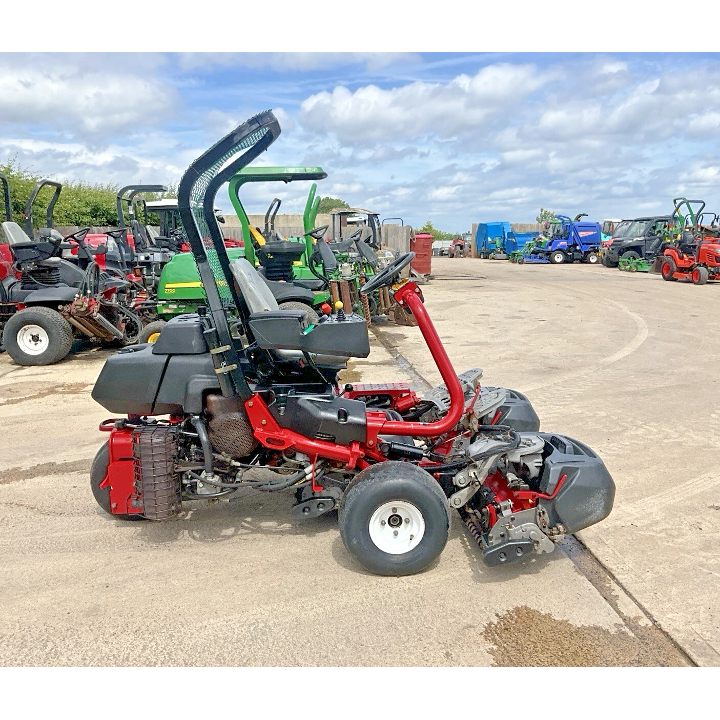 2014 TORO GREENSMASTER TRI-FLEX 3420