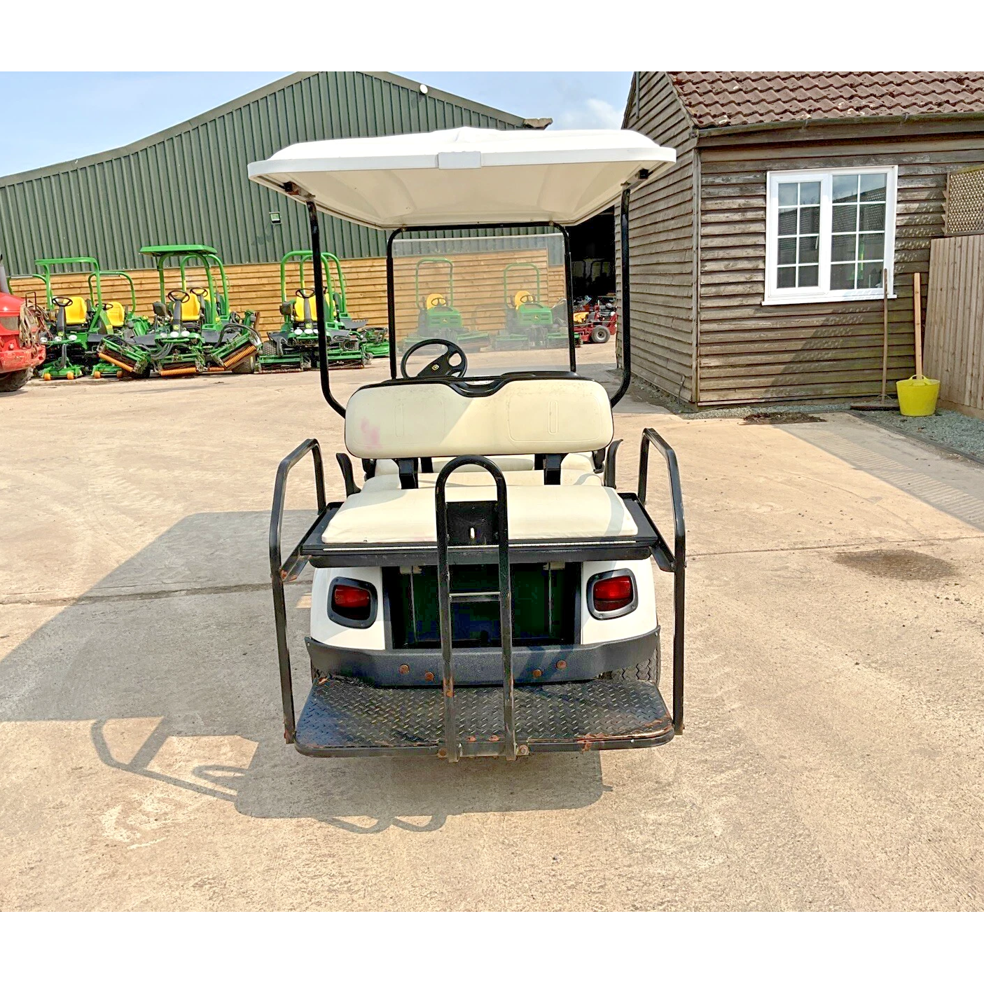 2015 CUSHMAN 6 SEATER
