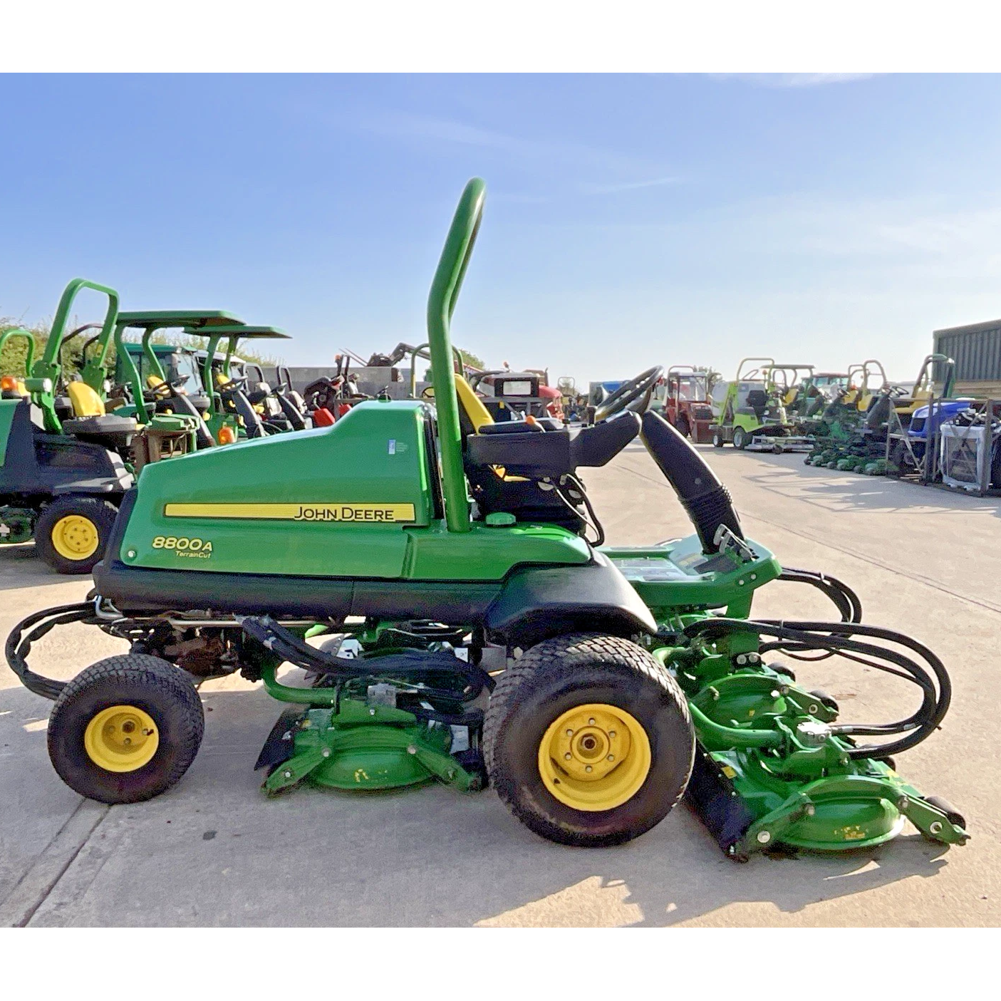 2015 JOHN DEERE 8800A
