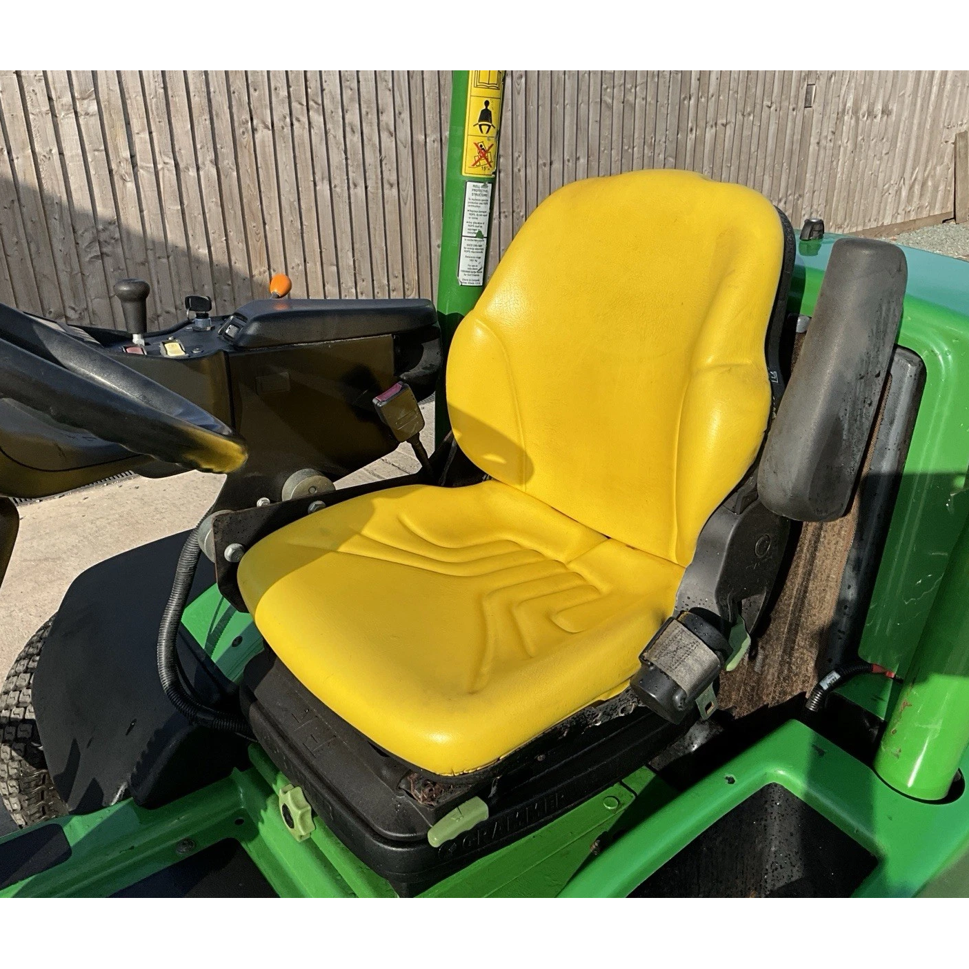 2015 JOHN DEERE 8800A