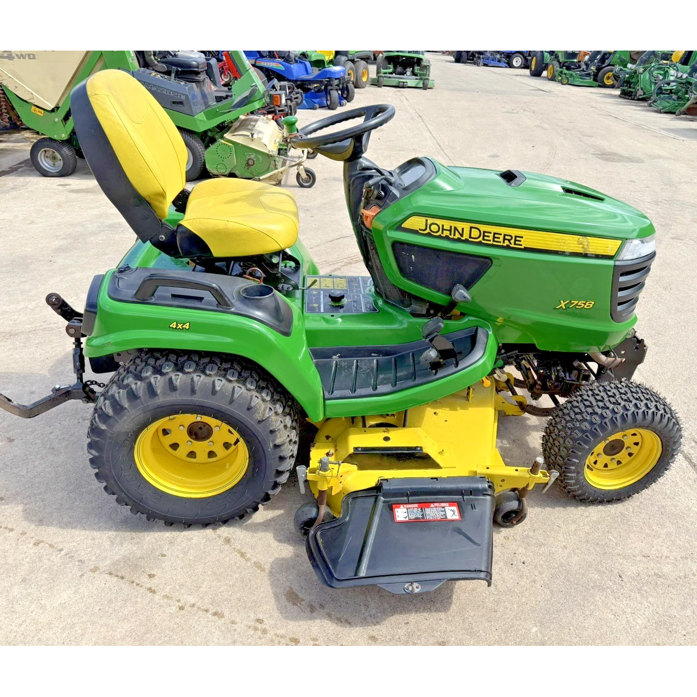 2015 JOHN DEERE X758