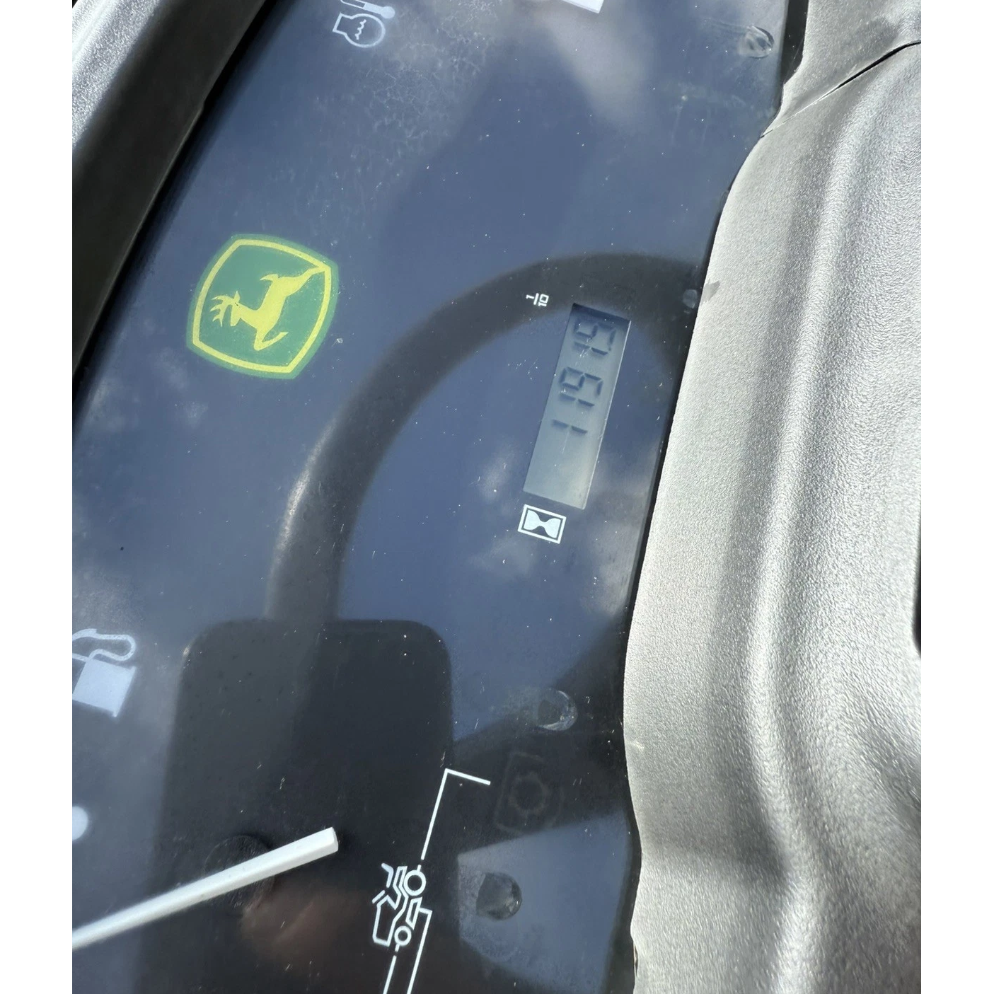2015 JOHN DEERE X758