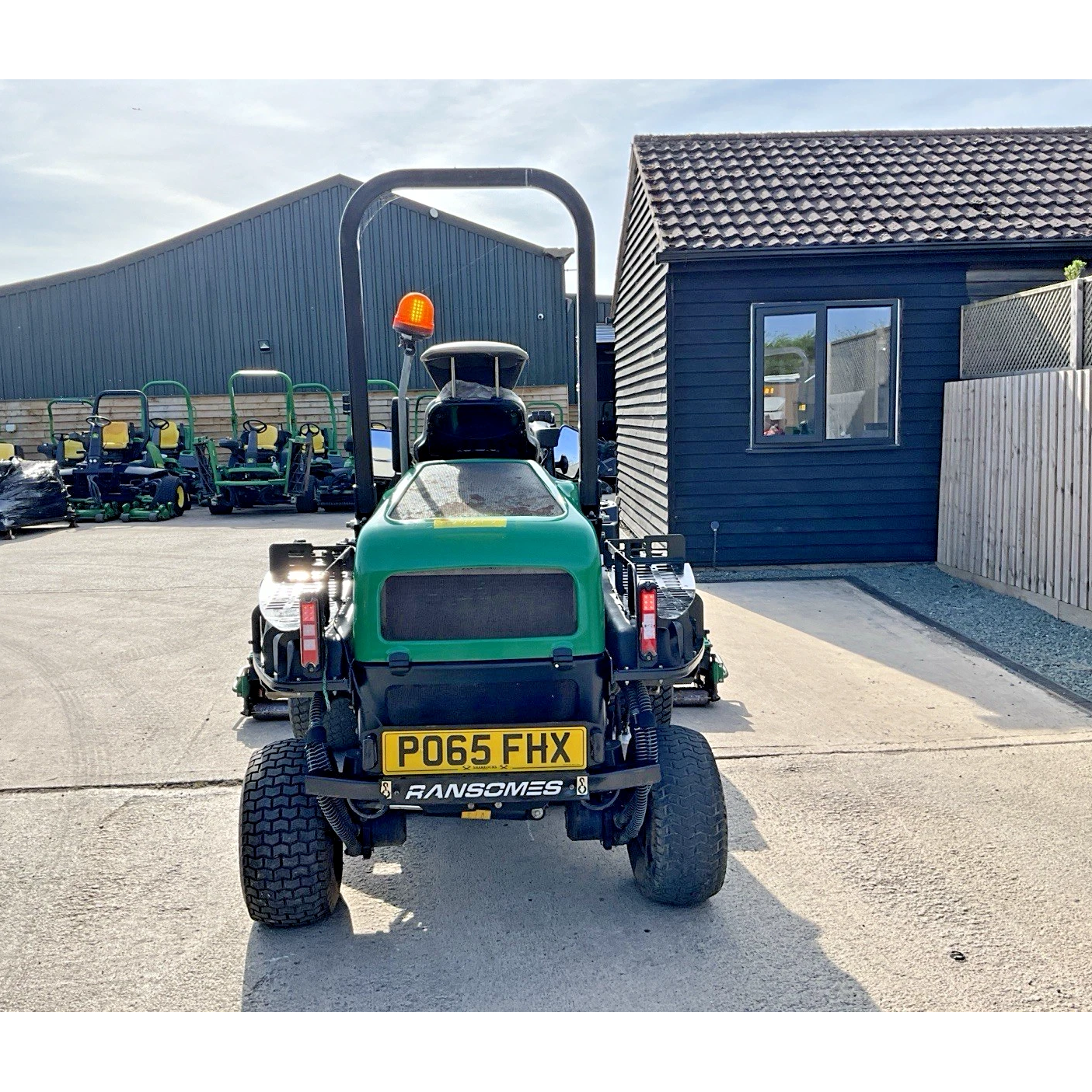 2015 RANSOMES PARKWAY 3