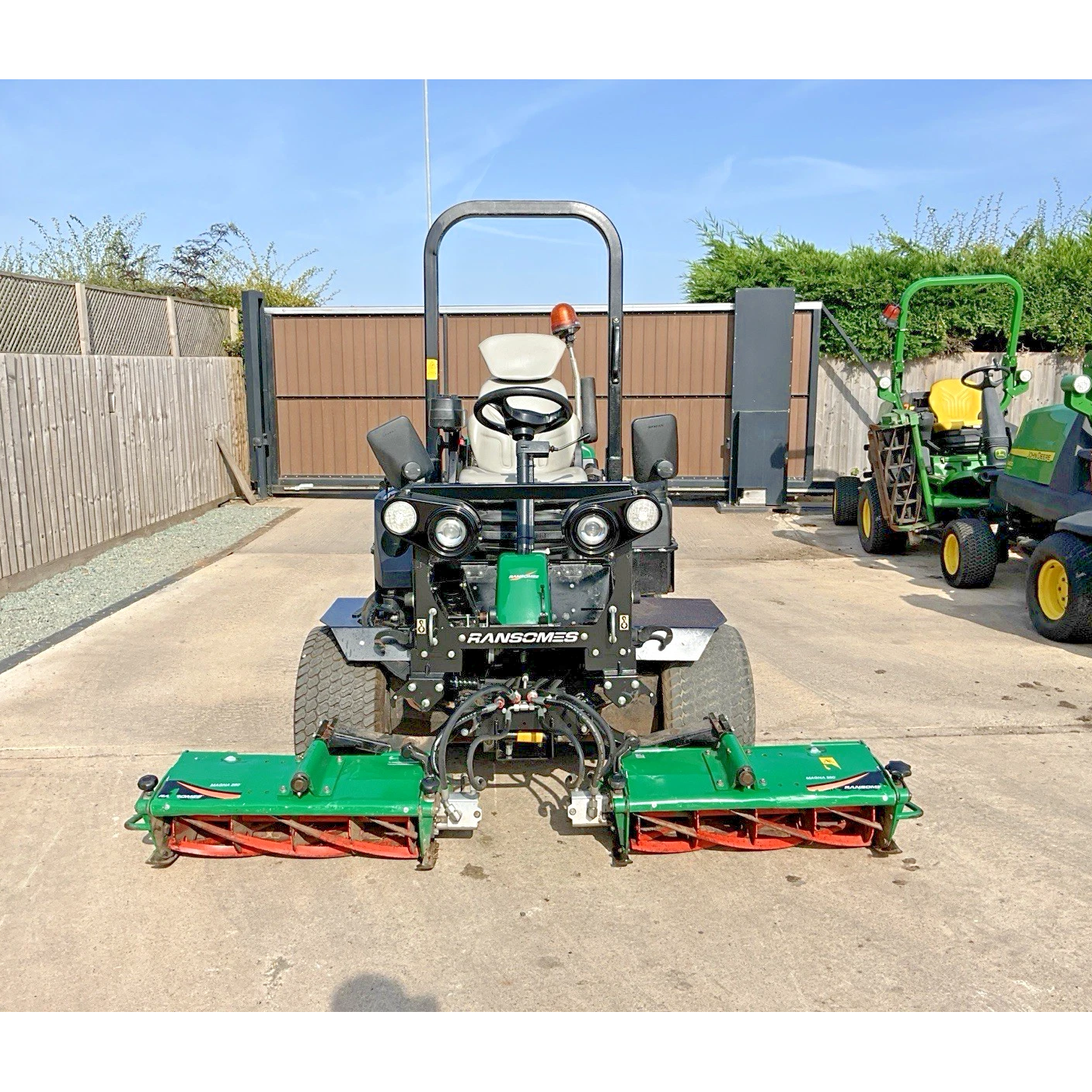 2015 RANSOMES PARKWAY 3