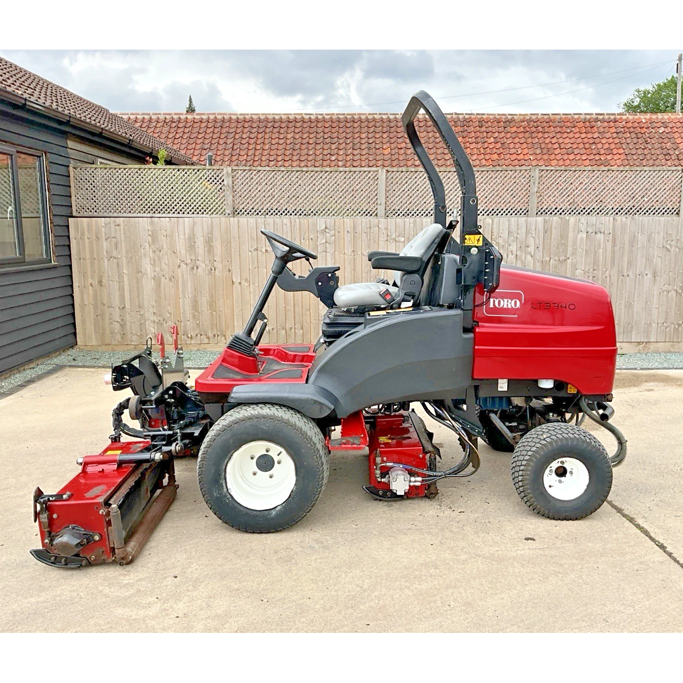 2015 TORO LT3340