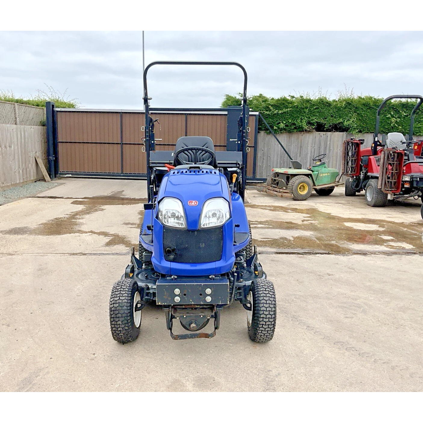 2016 ISEKI SXG323 778