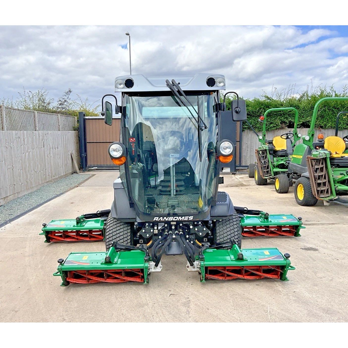 2016 RANSOMES MP495