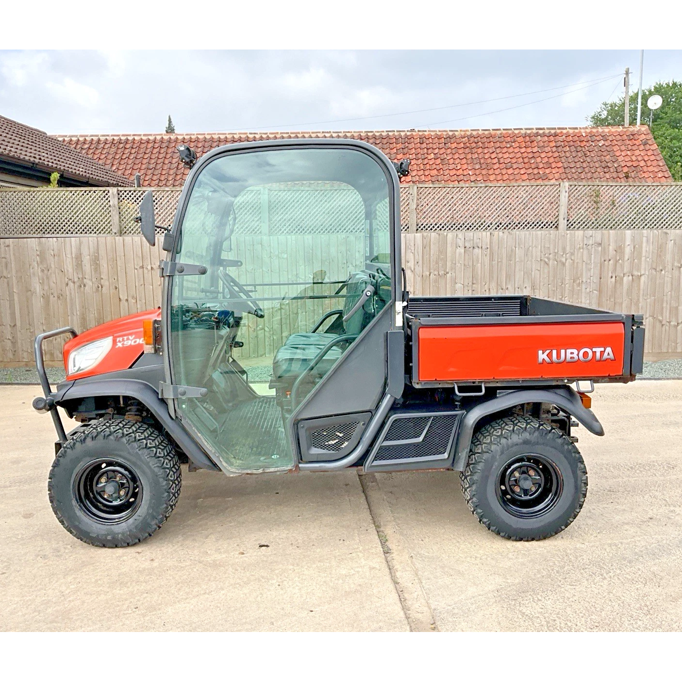 2016 ROAD LEGAL KUBOTA RTV X900