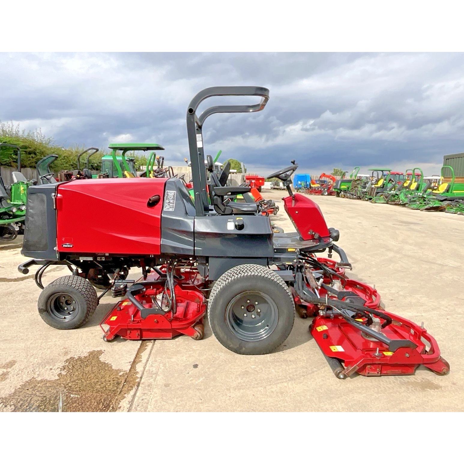 2017 BARONESS GM2810