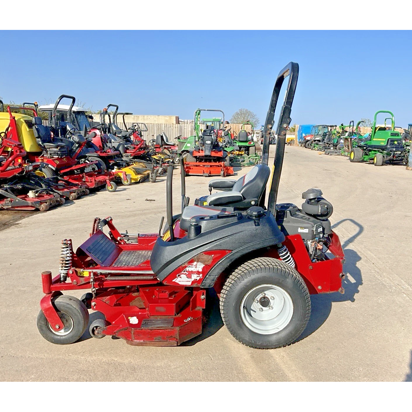 2017 FERRIS IS2100Z