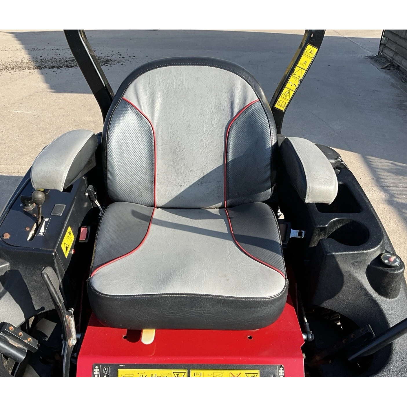 2017 FERRIS IS2100Z
